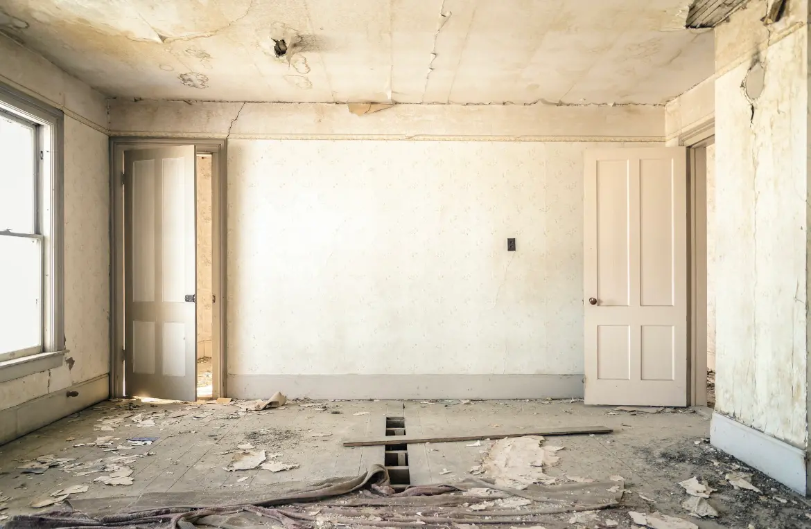 Waste disposal crew managing a cleanout project in Stillwater